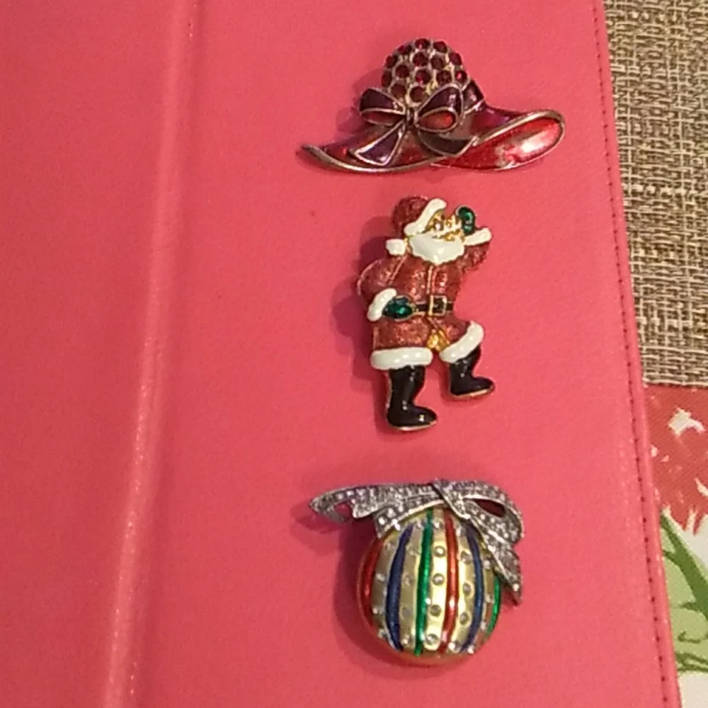 Bundle Of 3 Holiday Brooches